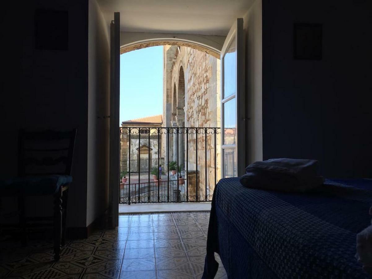 Cefalu Cathedral Palace エクステリア 写真